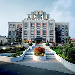 Hotel Starhotels Business Palace, Mediolan