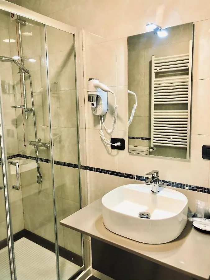 Hotel Folen Mediolan